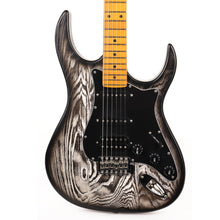 Siggi Braun Sparrow Black and White 2021