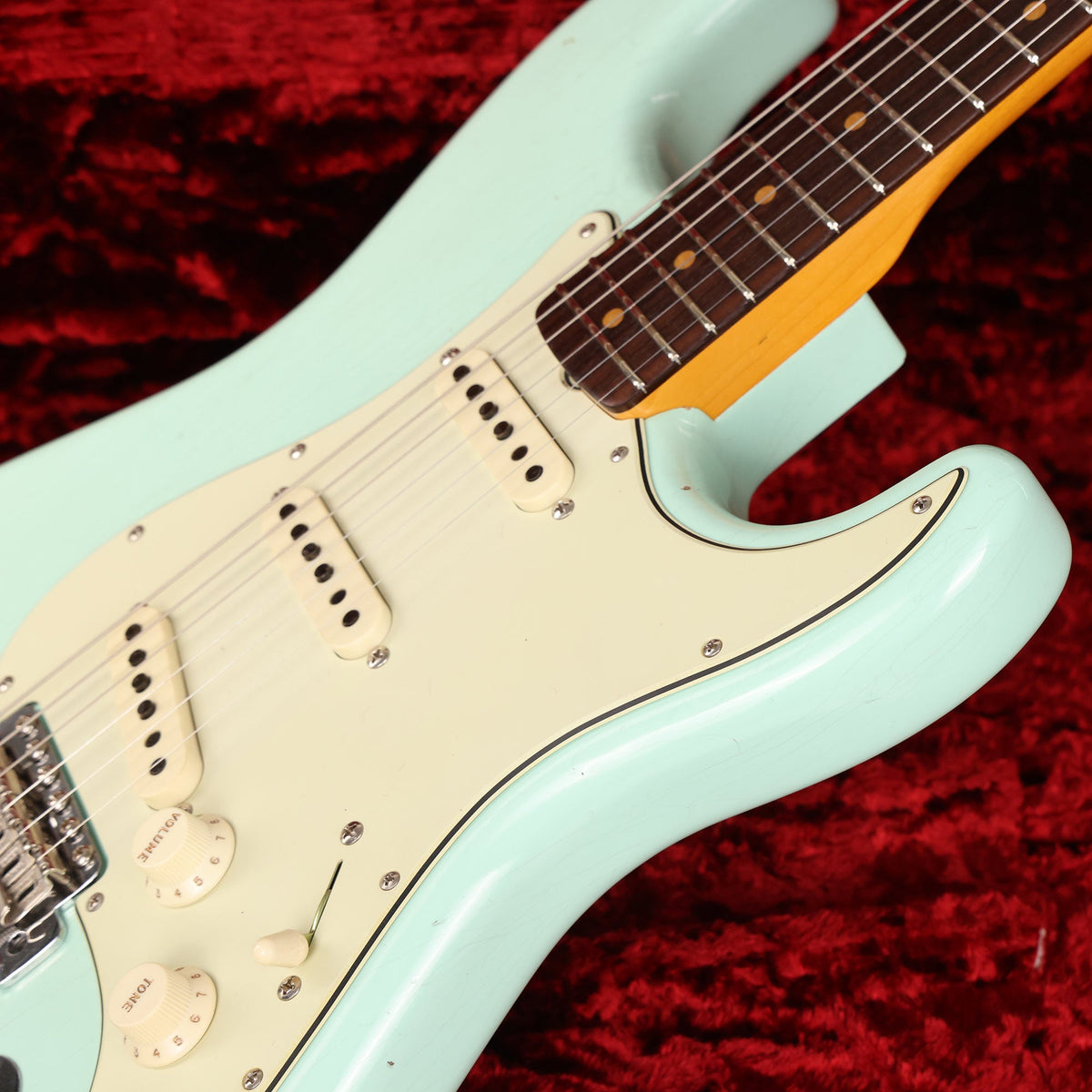 Fender Custom Shop Limited Edition 1964 Stratocaster Journeyman Relic Faded Aged Surf Green 2022 — 9