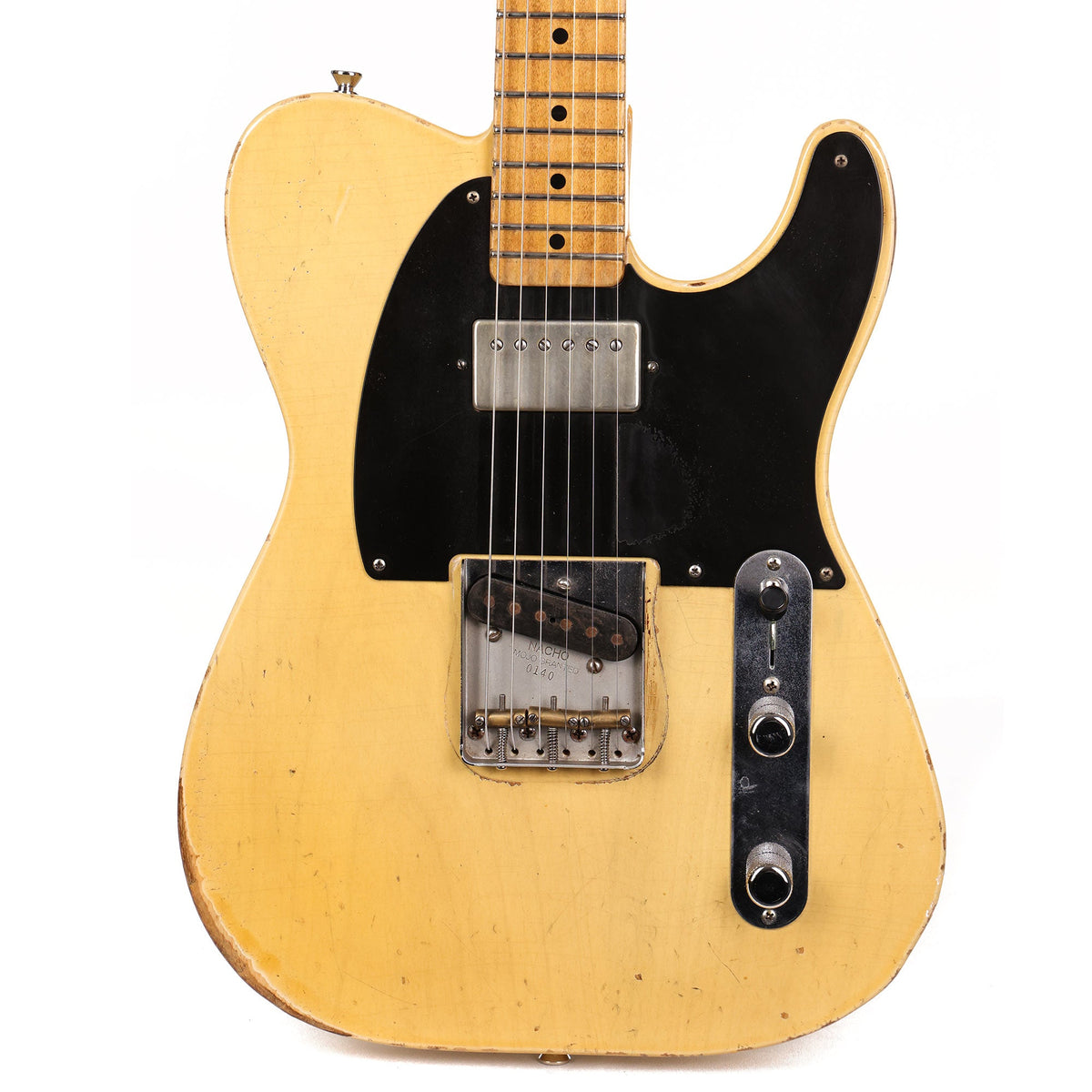 Nacho Guitars Blackguard Butterscotch Blonde — 1