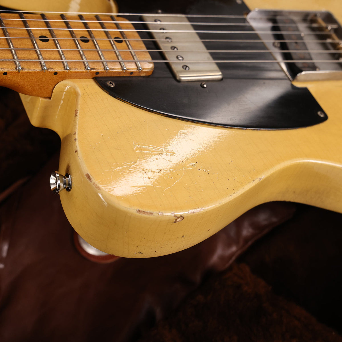 Nacho Guitars Blackguard Butterscotch Blonde — 7