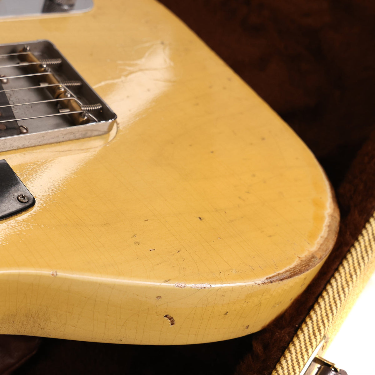 Nacho Guitars Blackguard Butterscotch Blonde — 8