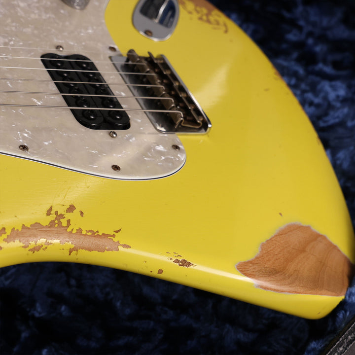 Fender Custom Shop 1969 Stratocaster Hardtail Heavy Relic Graffiti Yellow 2023