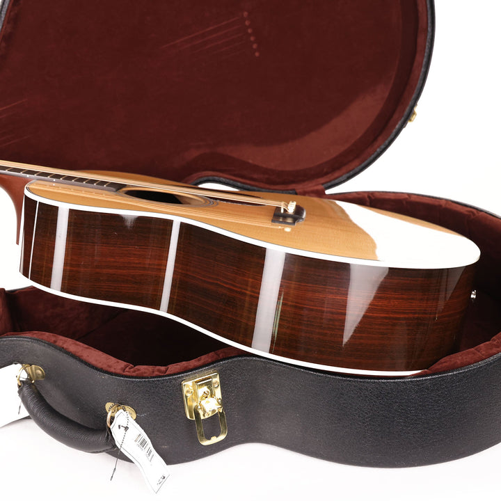 Martin Grand J-28LSE Baritone Acoustic-Electric 2012