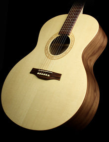 Used Seagull Excursion Walnut Series SG Mini Jumbo Acoustic Guitar Natural