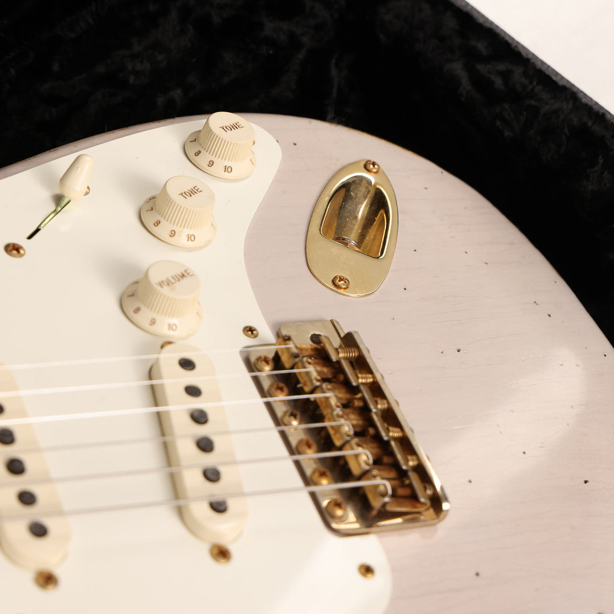 Fender Custom Shop 1955 Stratocaster Heavy Relic Faded Dirty White Blonde 2021 — 9
