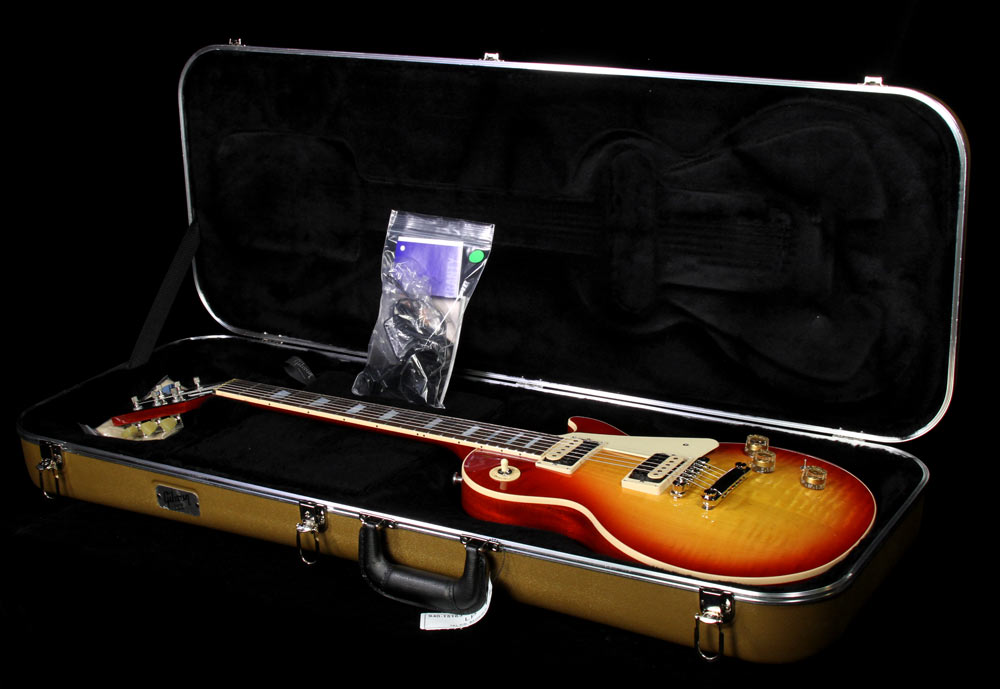 Used Gibson Les Paul Classic Electric Guitar Heritage Cherry Sunburst — 5