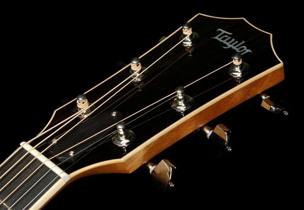 Taylor 812e Grand Concert Acoustic Guitar Natural — 4