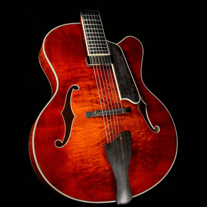 Eastman AR810CE-7 Seven String Archtop Classic Finish