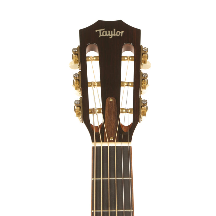 Taylor Custom Shop Grand Auditorium Acoustic-Electric Western Red Cedar and Indian Rosewood 2013