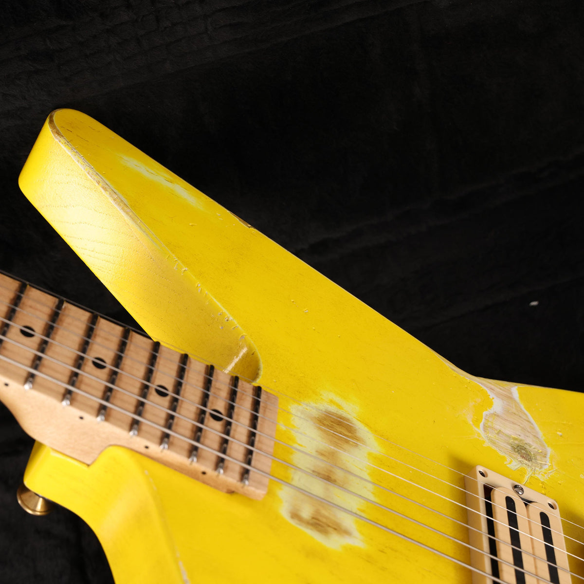 Chubtone Guitar Nitro Yellow Aged — 10