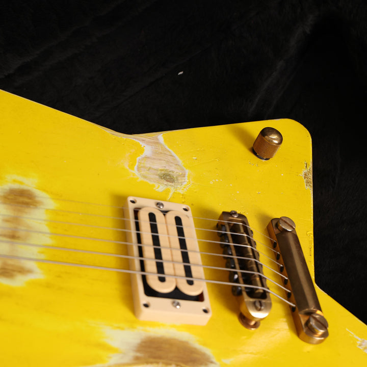 Chubtone Guitar Nitro Yellow Aged