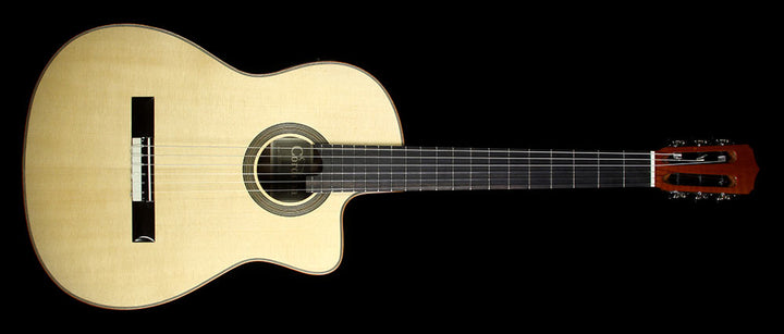 Used Cordoba Fusion 12 Orchestra SP/IN CE Spruce Top Acoustic Nylon-String Acoustic Guitar Natural