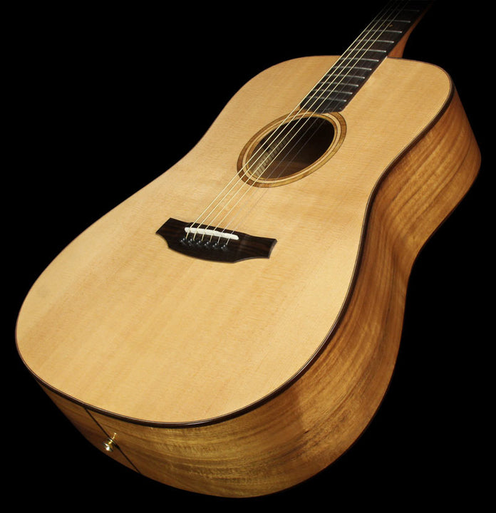 Used Cordoba Acero D11 Acoustic Guitar Natural