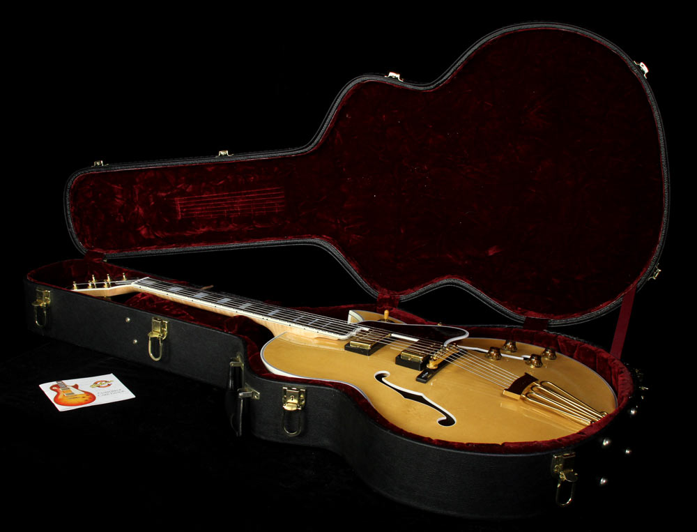 Used 2003 Gibson Custom Shop Byrdland Florentine Electric Guitar Antique Natural — 4