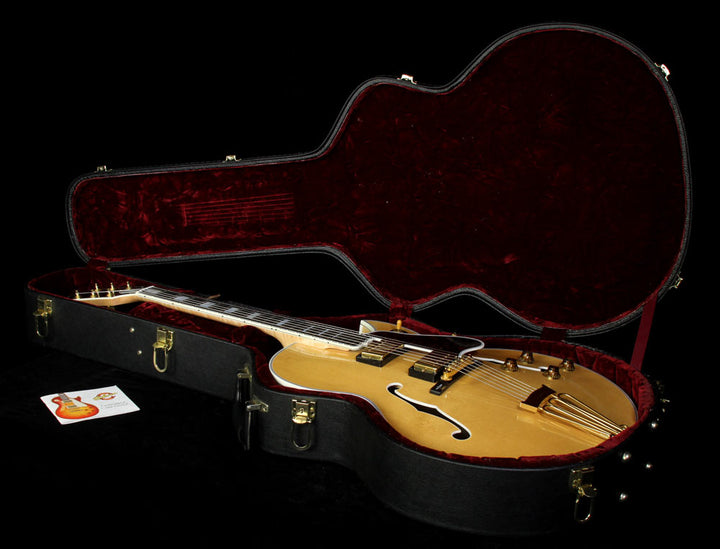 Used 2003 Gibson Custom Shop Byrdland Florentine Electric Guitar Antique Natural