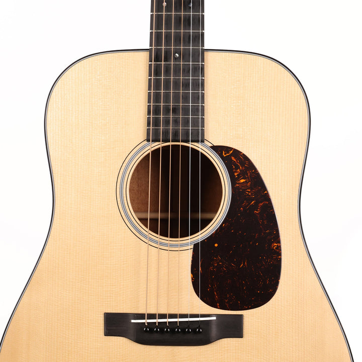 Martin D-18 Authentic 1937 Dreadnought Acoustic Guitar Vintage Gloss 2022