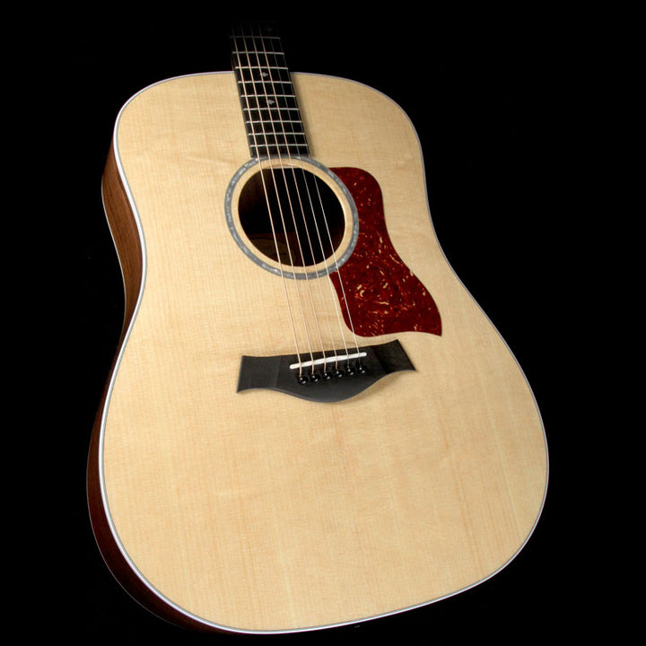 Taylor 210e Deluxe Rosewood Dreadnought Acoustic Guitar Natural