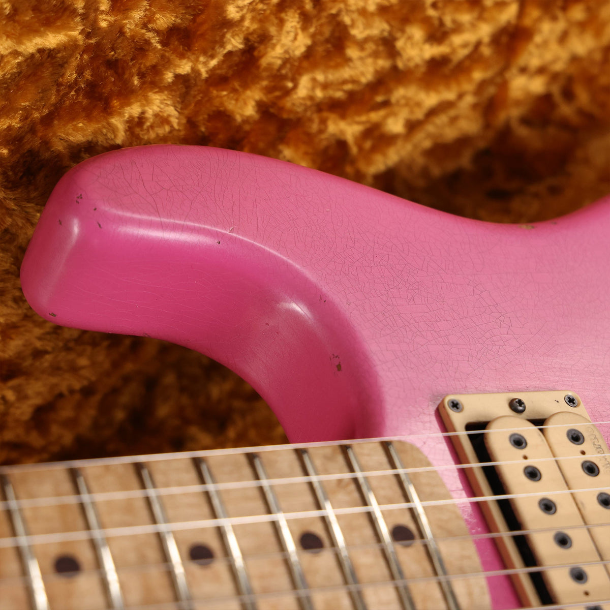 Charvel Custom Shop Nitro Aged San Dimas Platinum Pink 2023 — 10