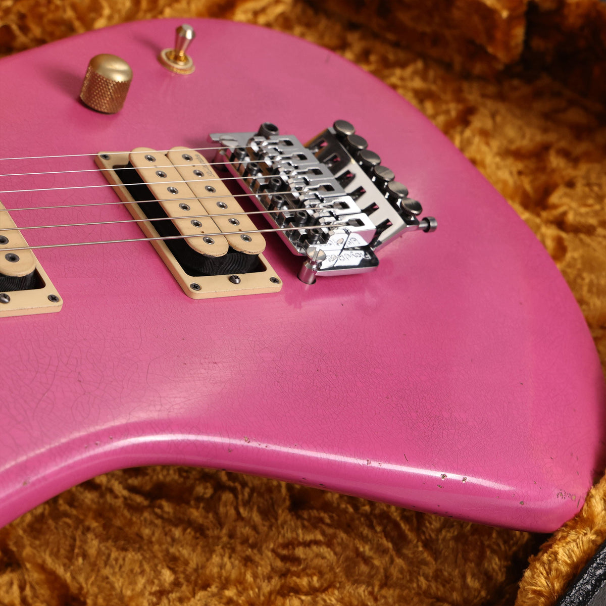 Charvel Custom Shop Nitro Aged San Dimas Platinum Pink 2023 — 8