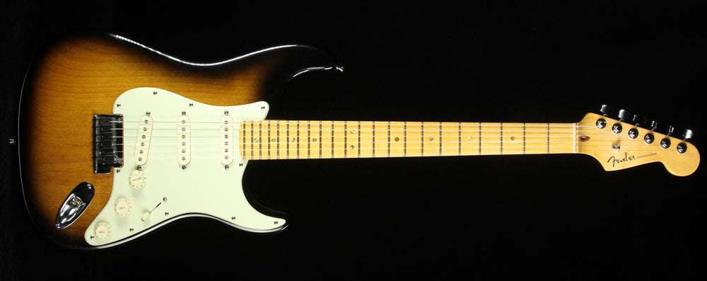 Used 2006 Fender American Deluxe Stratocaster Electric Guitar Two-Tone Sunburst — 2