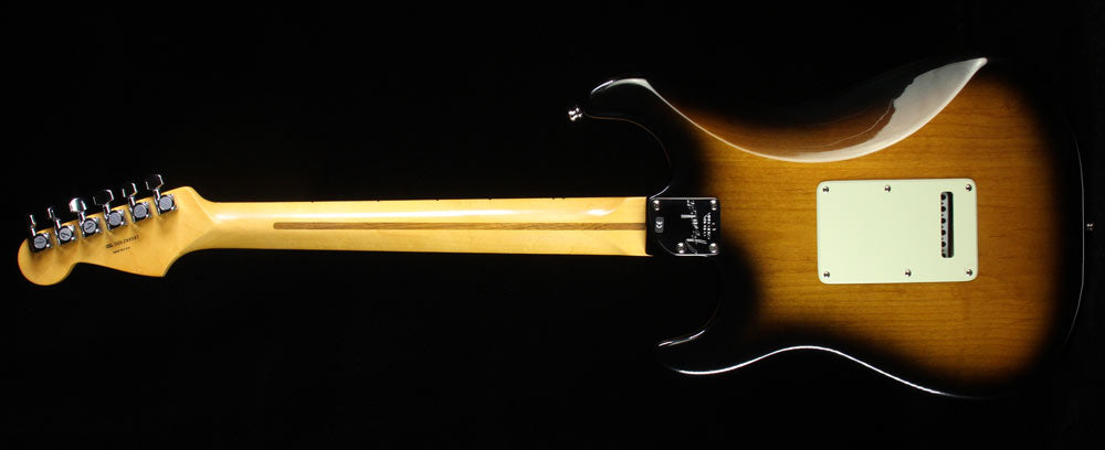 Used 2006 Fender American Deluxe Stratocaster Electric Guitar Two-Tone Sunburst — 3