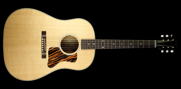 Used 2015 Gibson Montana J-35 Slope-Shoulder Dreadnought Acoustic Guitar Natural