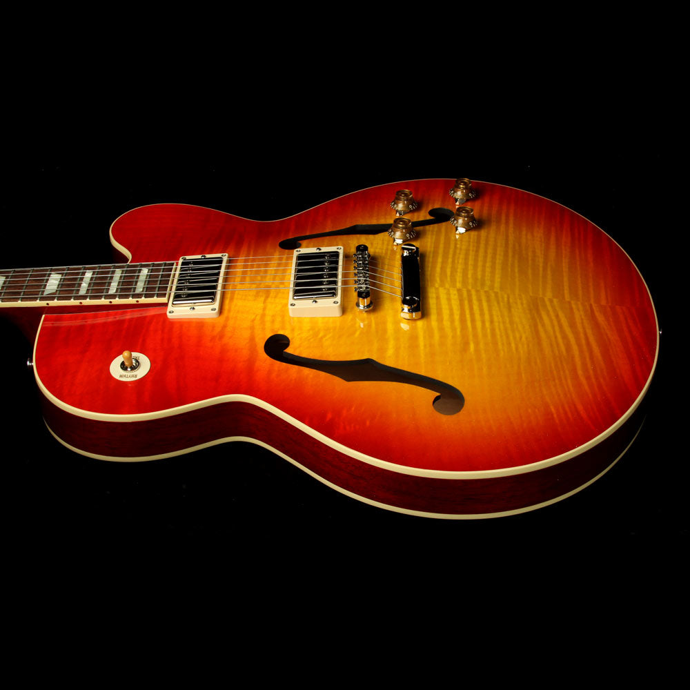 Used Gibson Custom Shop L-9 Archtop Electric Guitar Heritage Cherry Sunburst — 4