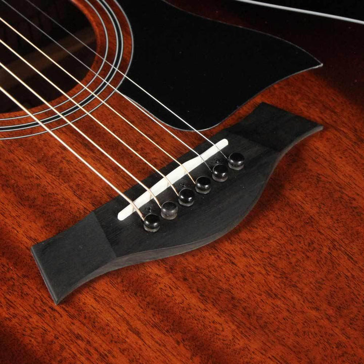 Taylor 322ce Mahogany Top Grand Concert Shaded Edgeburst