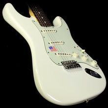 Used Fender American Vintage '62 Stratocaster Electric Guitar Olympic White