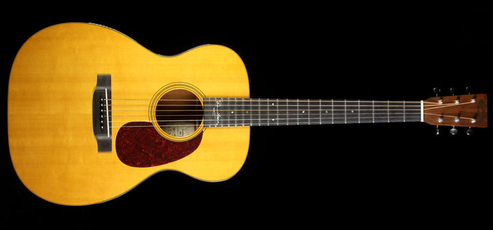 Used 1999 Martin 00-18SH Steve Howe Acoustic Guitar Natural