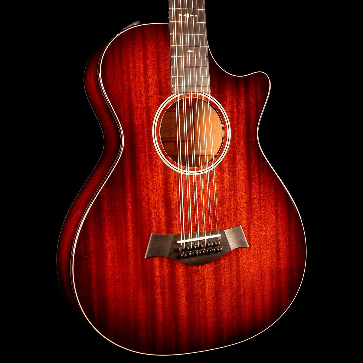 Taylor 562ce 12-Fret Grand Concert 12-String Acoustic-Electric Shaded Edgeburst — 5
