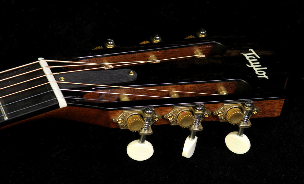 Taylor 512ce 12-Fret Cedar Grand Concert Acoustic Guitar Natural — 4