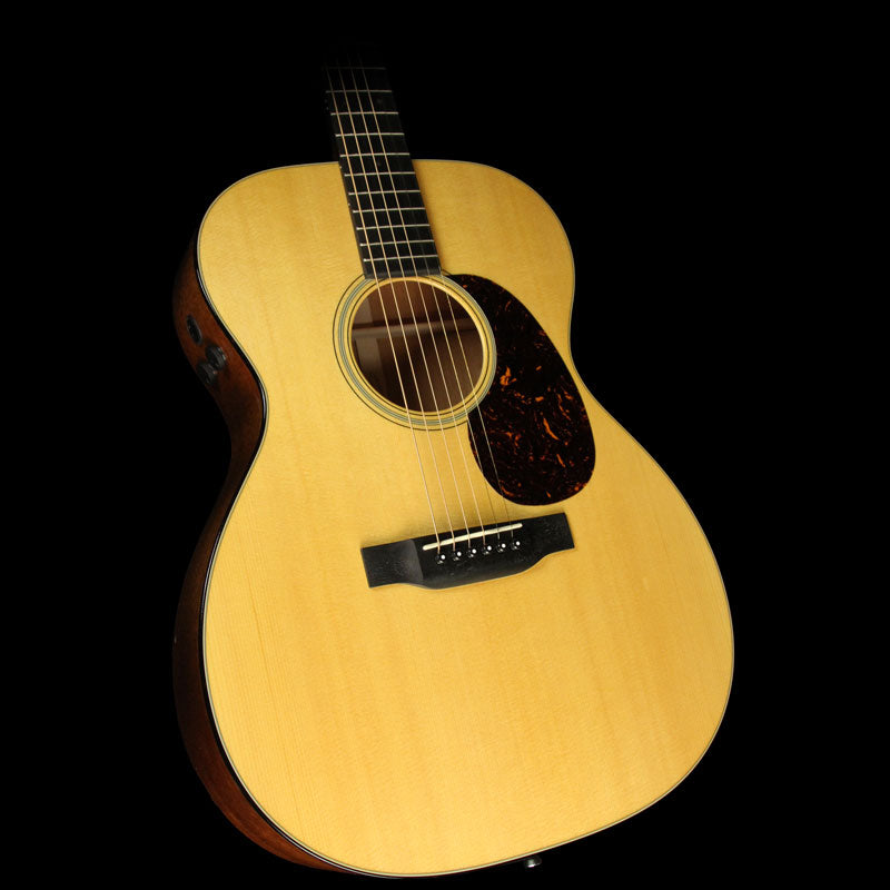 Martin 000-18E Retro Acoustic Natural — 1