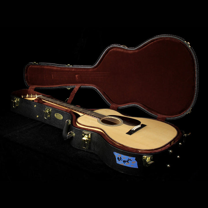 Martin Custom Shop 00-42 Birdseye Maple Acoustic Guitar Natural