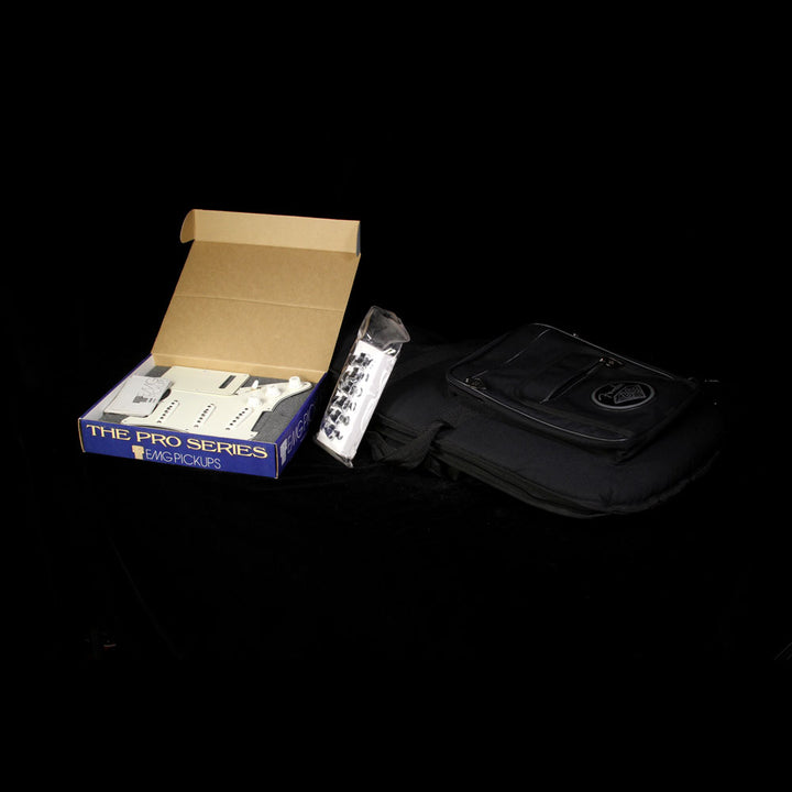 Used 2005 Fender 60th Anniversary Commemorative Standard Stratocaster Electric Guitar Blizzard Pearl