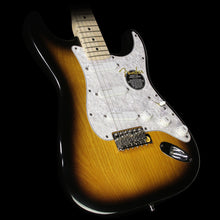 Used 2009 Fender Buddy Guy Signature Stratocaster Electric Guitar 2-Tone Sunburst