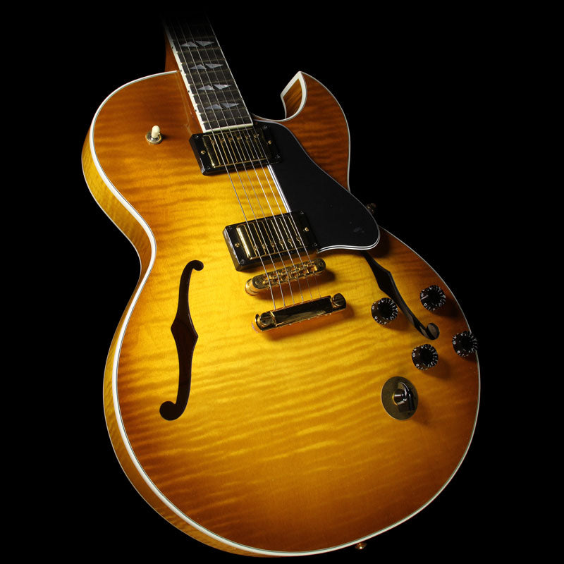 Used 2004 Gibson Custom Shop ES-137 Custom Electric Guitar Light Burst — 1