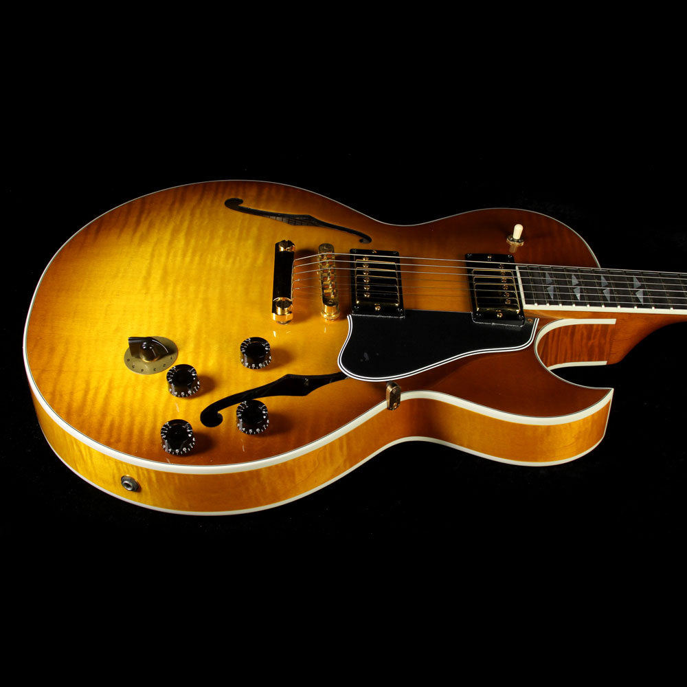 Used 2004 Gibson Custom Shop ES-137 Custom Electric Guitar Light Burst — 7