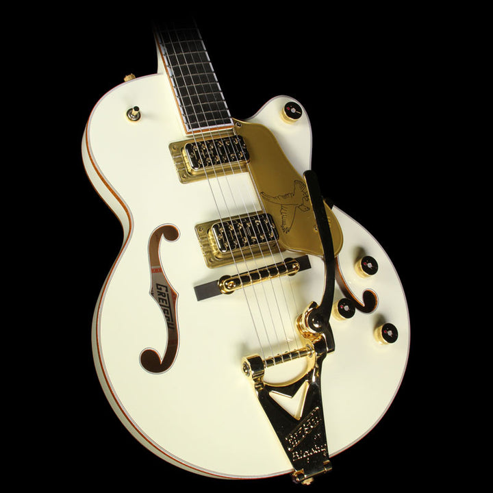 Used Gretsch Limited Edition G6112TCB-WF Falcon Junior Electric Guitar Vintage White