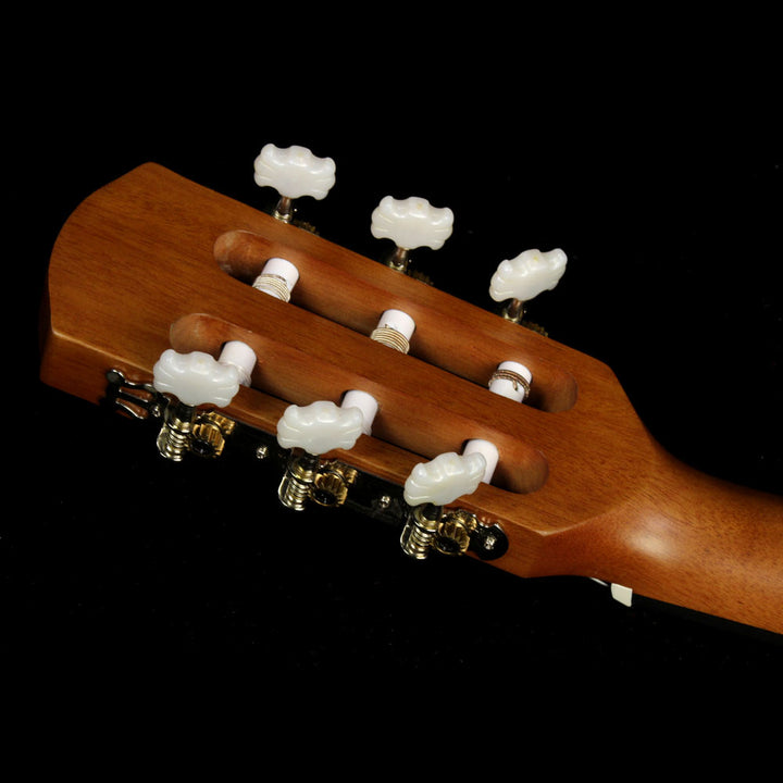 Used Fender MC-1 � Nylon String Acoustic Guitar