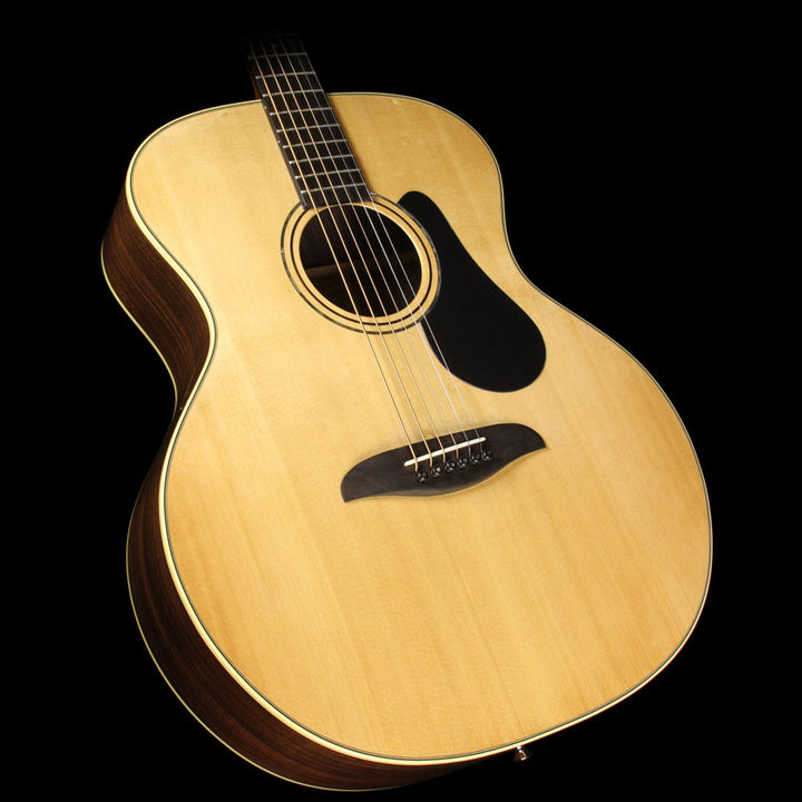 Alvarez Yairi Standard Series YB70 Baritone Acoustic Guitar Natural