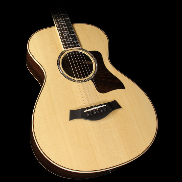 Taylor 812e 12-Fret Grand Concert Acoustic Guitar Natural