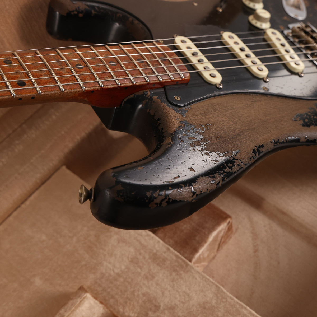 Fender Custom Shop 1957 Stratocaster Roasted Alder Masterbuilt Dale Wilson Heavy Relic Black — 7