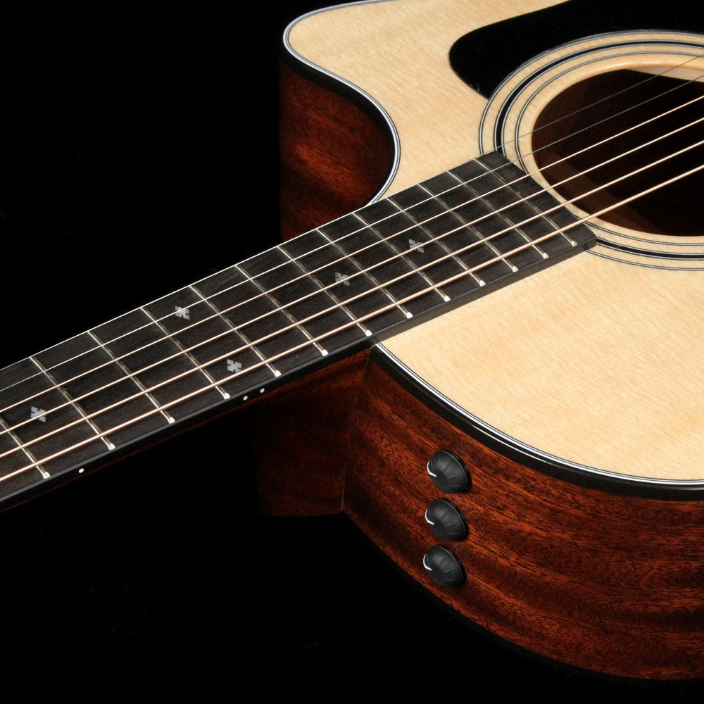 Taylor 314ce Grand Auditorium Acoustic Guitar Natural — 6