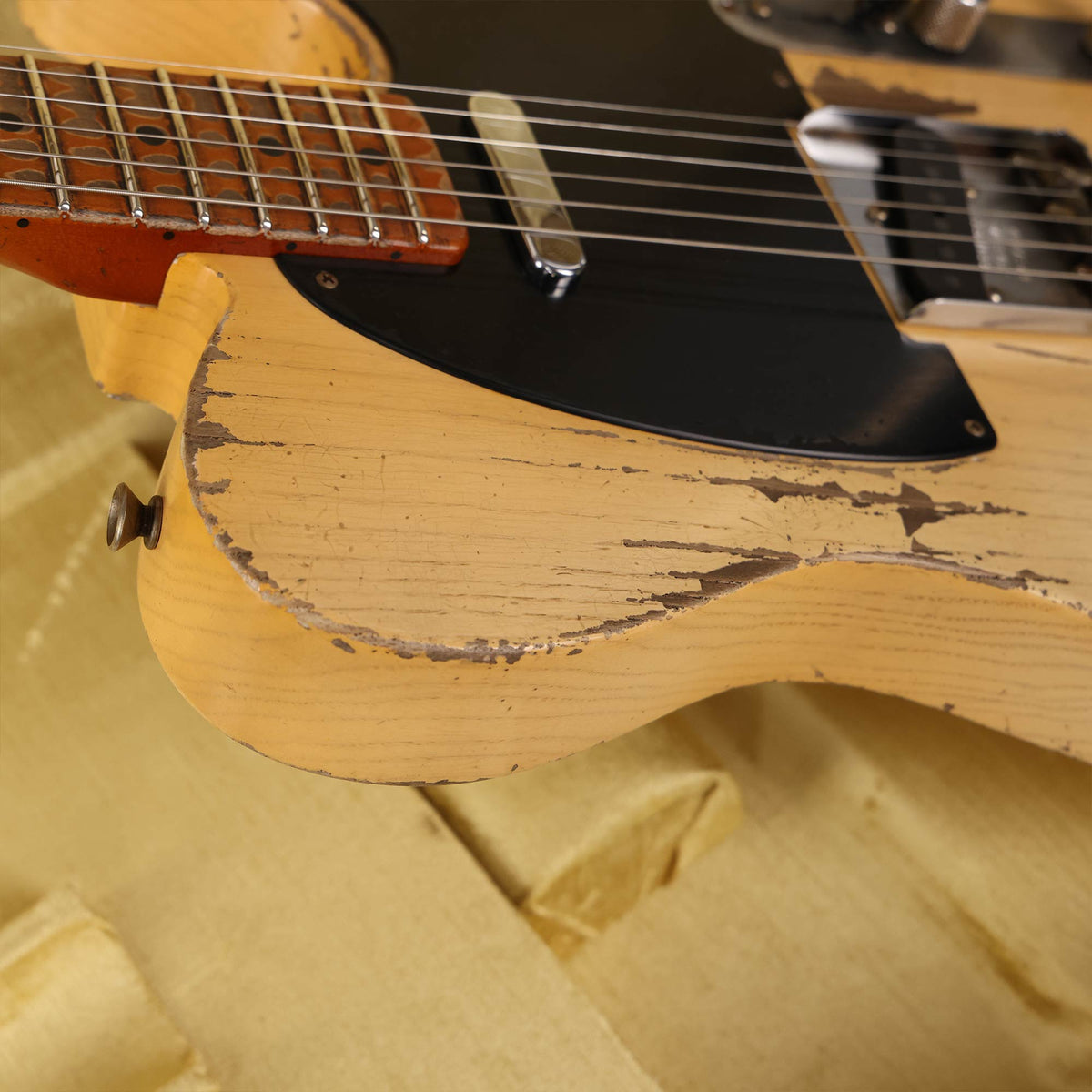 Fender Custom Shop 1952 Telecaster Ultra Relic Masterbuilt Dale Wilson White Blonde — 7