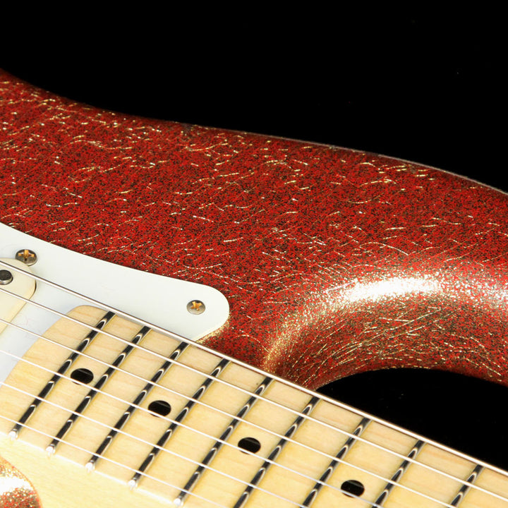 Fender Custom Shop 1957 Stratocaster Heavy Relic Gold Sparkle over Red Base