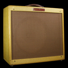 Used Victoria 35115 Tweed Combo Tube Amplifier