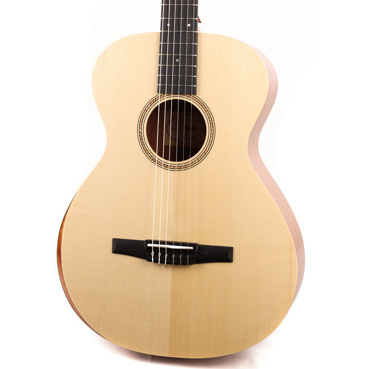 Taylor Academy 12-N Grand Concert Nylon-String Acoustic Natural