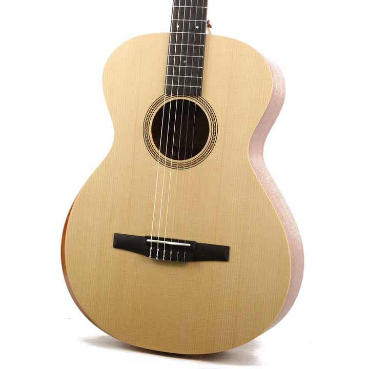 Taylor Academy 12e-N Grand Concert Nylon-String Acoustic Guitar Natural