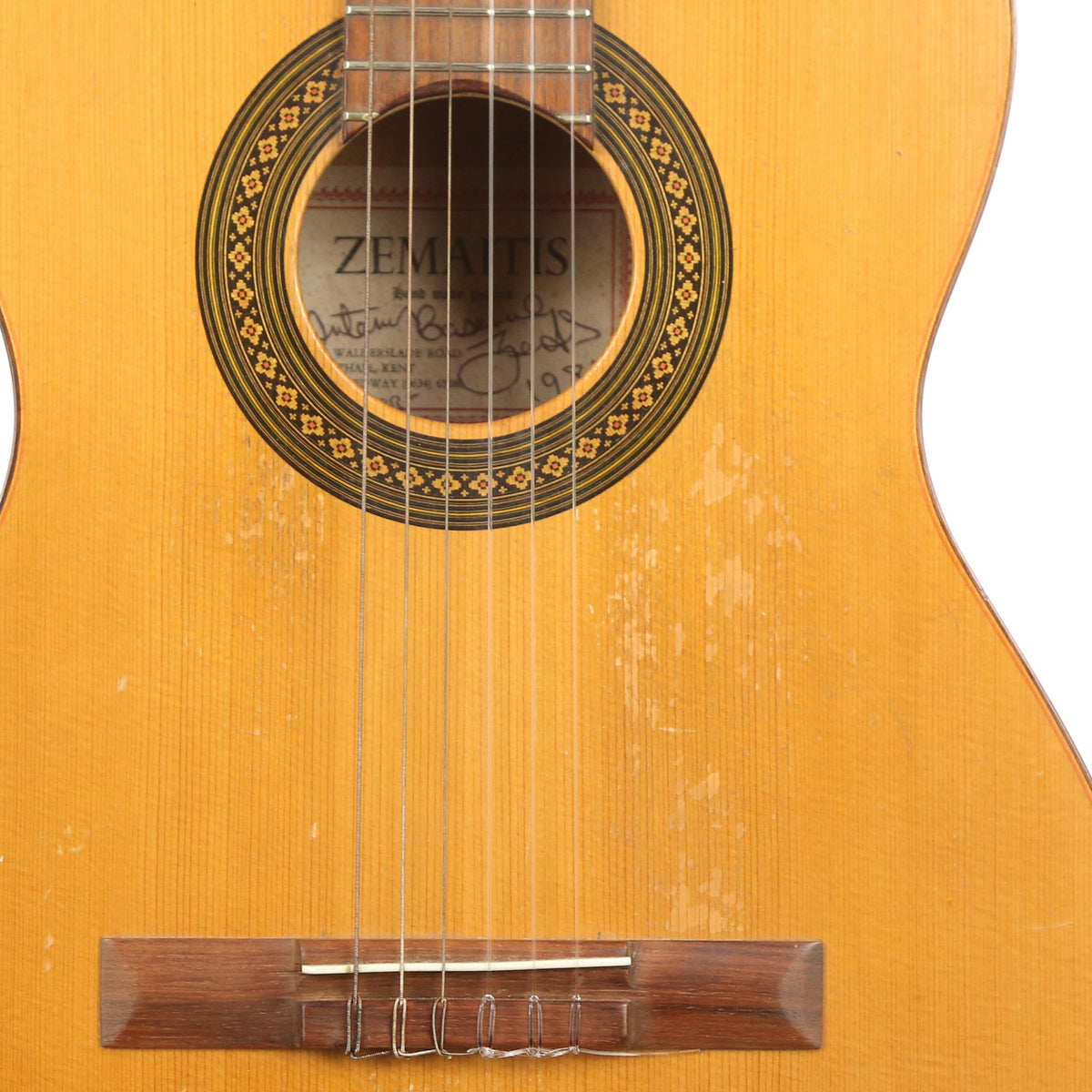 Used 1981 Zemaitis Classical Nylon String Acoustic Guitar Natural — 6